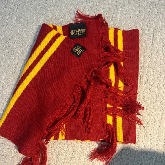 Harry Potter scarf - Picture 1 of 2
